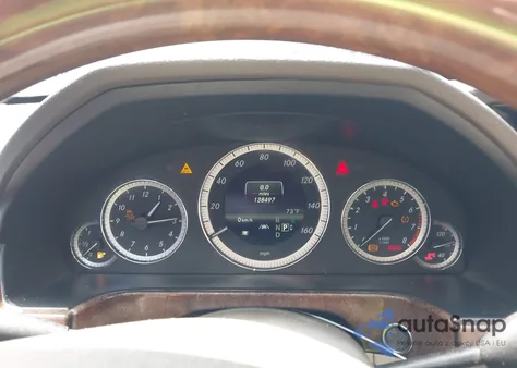 2013 Mercedes-Benz E 350 z USA, uszkodzony, nr VIN WDDHF5KBXDA706203